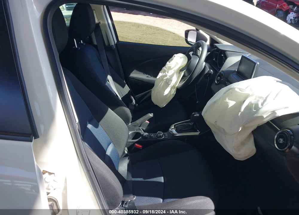 2018 TOYOTA YARIS IA VIN: 3MYDLBYV2JY316402