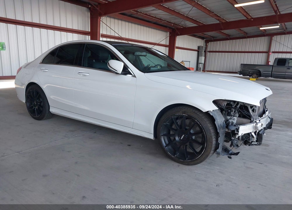 2018 MERCEDES-BENZ C 300 VIN: 55SWF4JB1JU250218