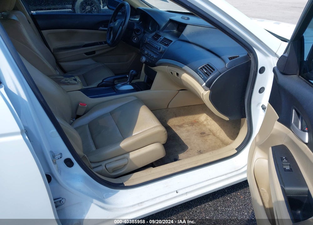 2012 HONDA ACCORD 2.4 SE VIN: 1HGCP2F68CA007830