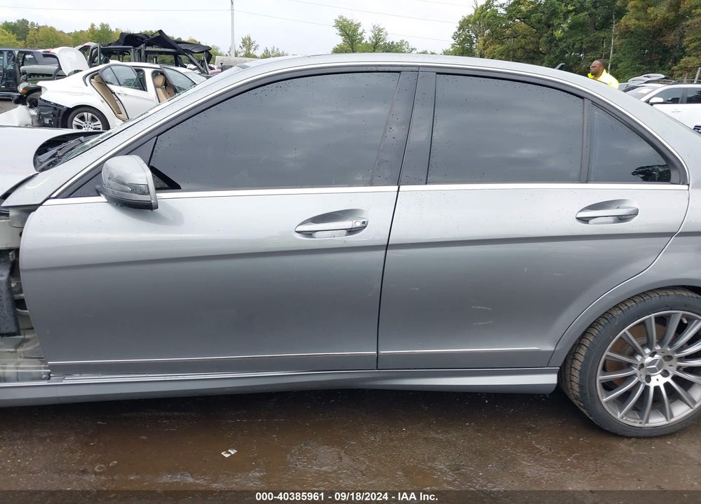 2014 MERCEDES-BENZ C 300 LUXURY 4MATIC/SPORT 4MATIC VIN: WDDGF8AB9EG244164