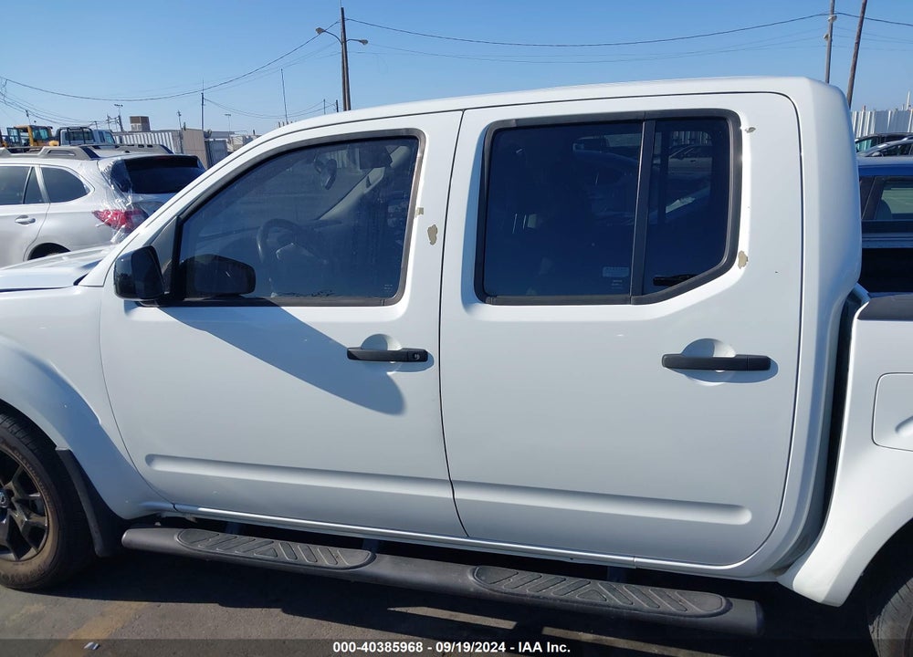 2018 NISSAN FRONTIER SV VIN: 1N6AD0ER4JN747022