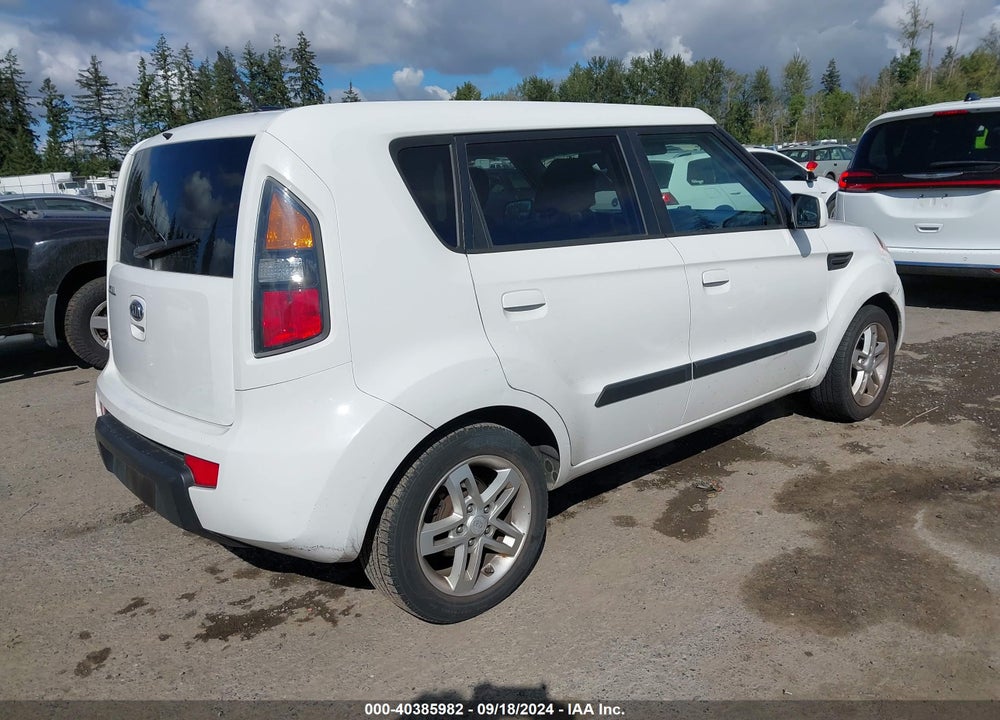 2010 KIA SOUL VIN: KNDJT2A24A7038671