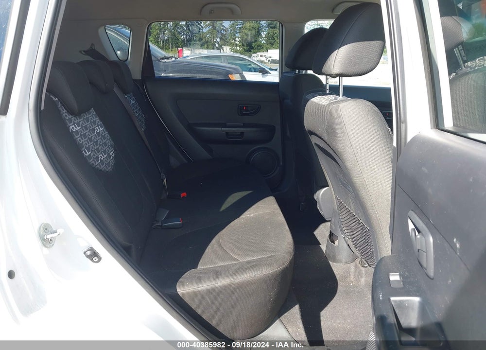 2010 KIA SOUL VIN: KNDJT2A24A7038671