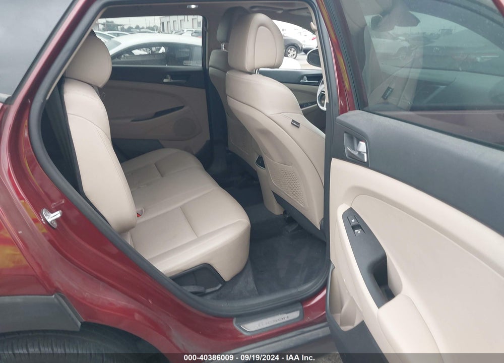 2016 HYUNDAI TUCSON LIMITED VIN: KM8J33A29GU179344