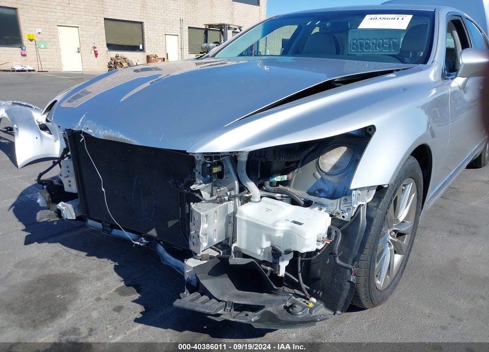 2014 LEXUS LS 460 VIN: JTHBL5EF7E5129629