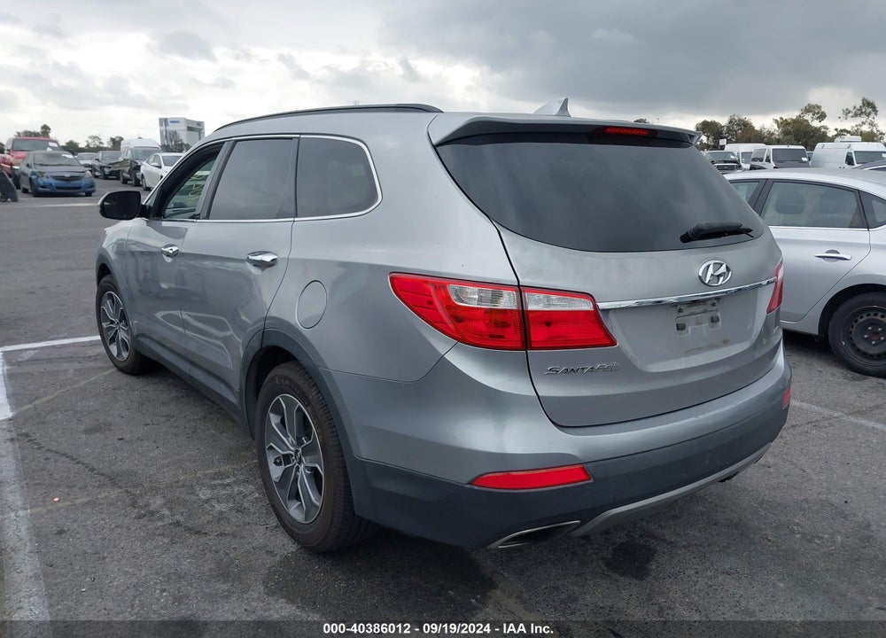 2016 HYUNDAI SANTA FE SE VIN: KM8SMDHF3GU155380