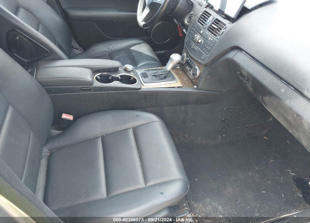 2008 MERCEDES-BENZ C 350 SPORT VIN: WDDGF56X08R030756