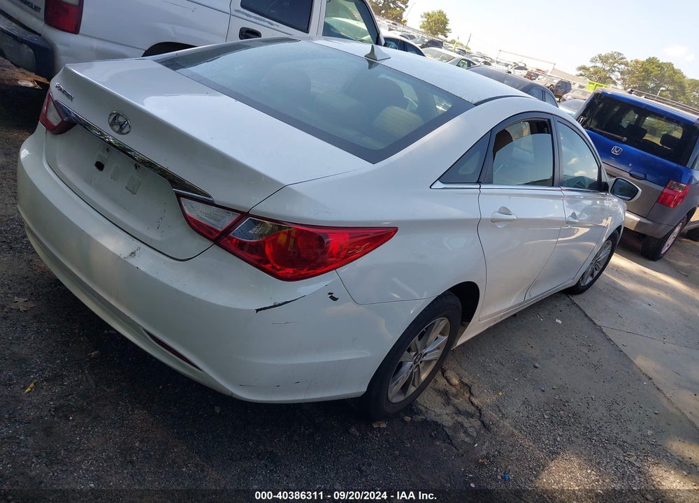2012 HYUNDAI SONATA GLS VIN: 5NPEB4AC6CH404198