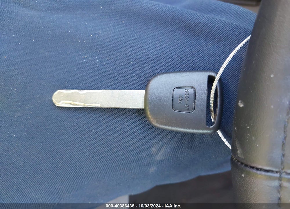 2007 HONDA CIVIC LX VIN: 1HGFA165X7L077937