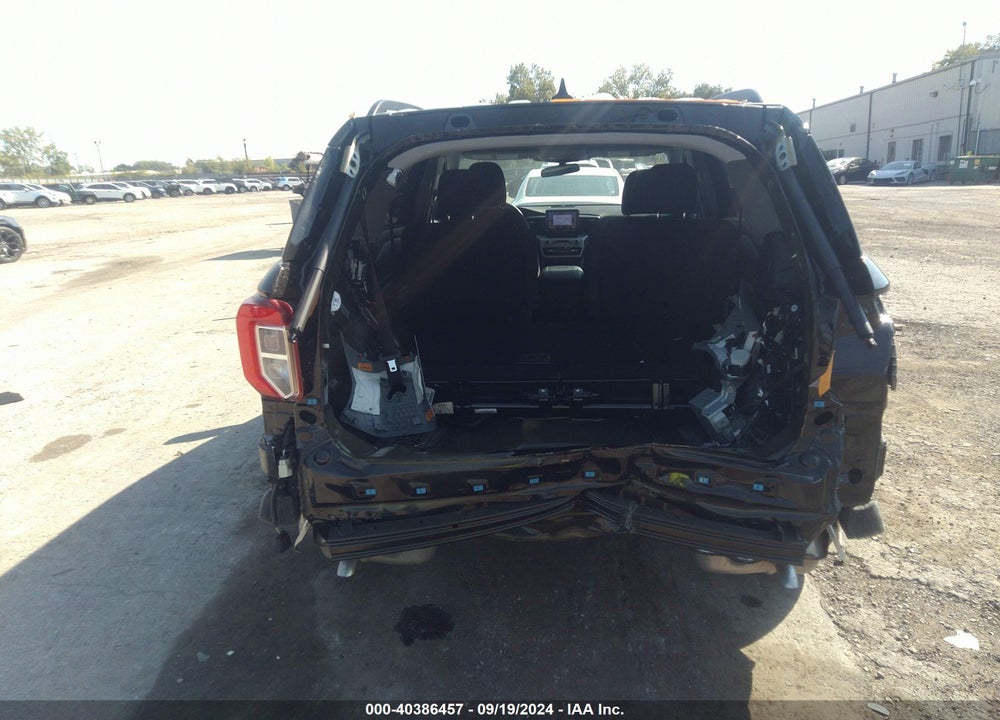 2024 FORD EXPLORER XLT VIN: 1FMSK8DH4RGA85216