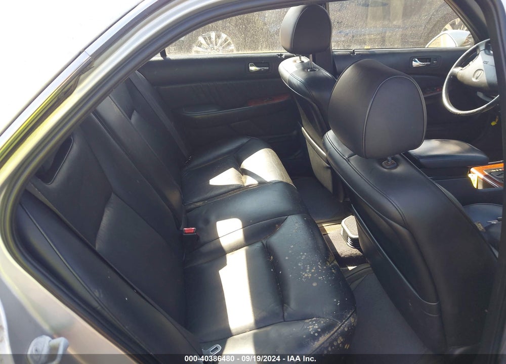 2000 ACURA RL 3.5 VIN: JH4KA9665YC007380