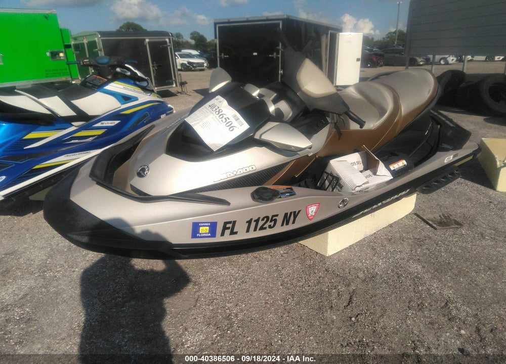2009 SEADOO GTX VIN: YDV52843E909