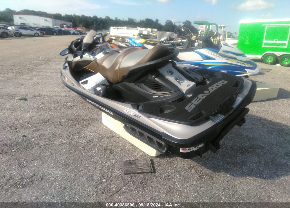 2009 SEADOO GTX VIN: YDV52843E909