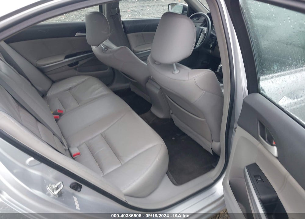 2008 HONDA ACCORD 2.4 EX-L VIN: 1HGCP26878A096850