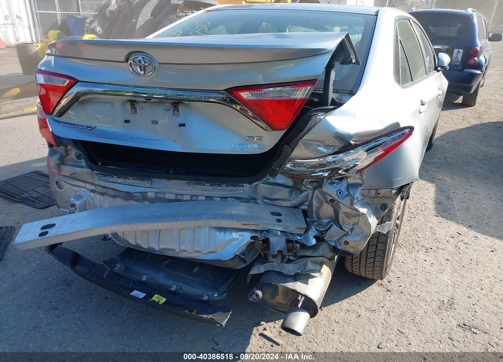 2015 TOYOTA CAMRY SE VIN: 4T1BF1FK0FU995432