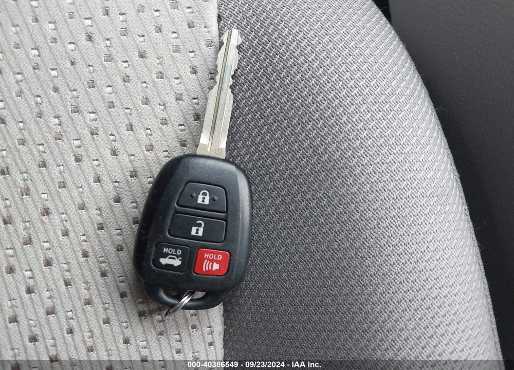 2013 TOYOTA CAMRY LE VIN: 4T1BF1FK4DU280103