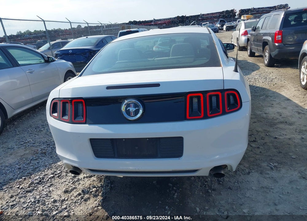 2014 FORD MUSTANG V6 VIN: 1ZVBP8AM5E5265430