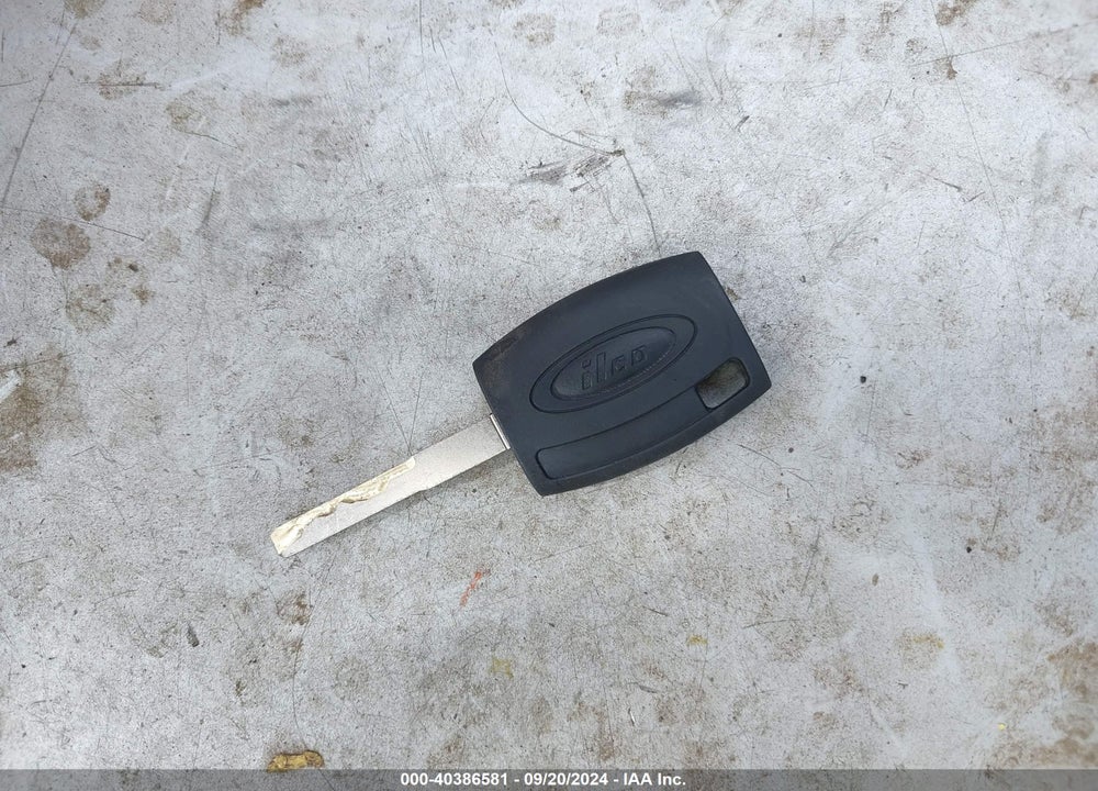 2013 FORD FOCUS SE VIN: 1FADP3K26DL113183