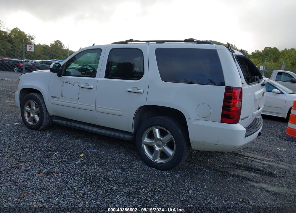 2011 CHEVROLET TAHOE LS VIN: 1GNSKAE02BR311338