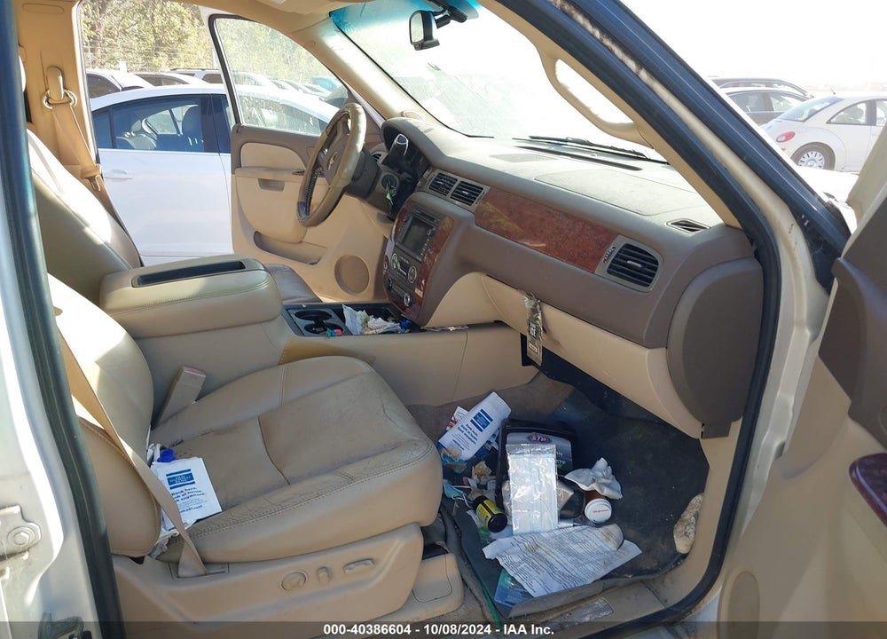 2011 CHEVROLET SUBURBAN 1500 LTZ VIN: 1GNSKKE37BR118313