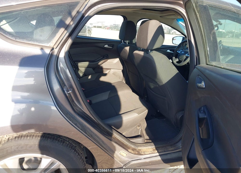 2013 FORD FOCUS SE VIN: 1FADP3K2XDL302368