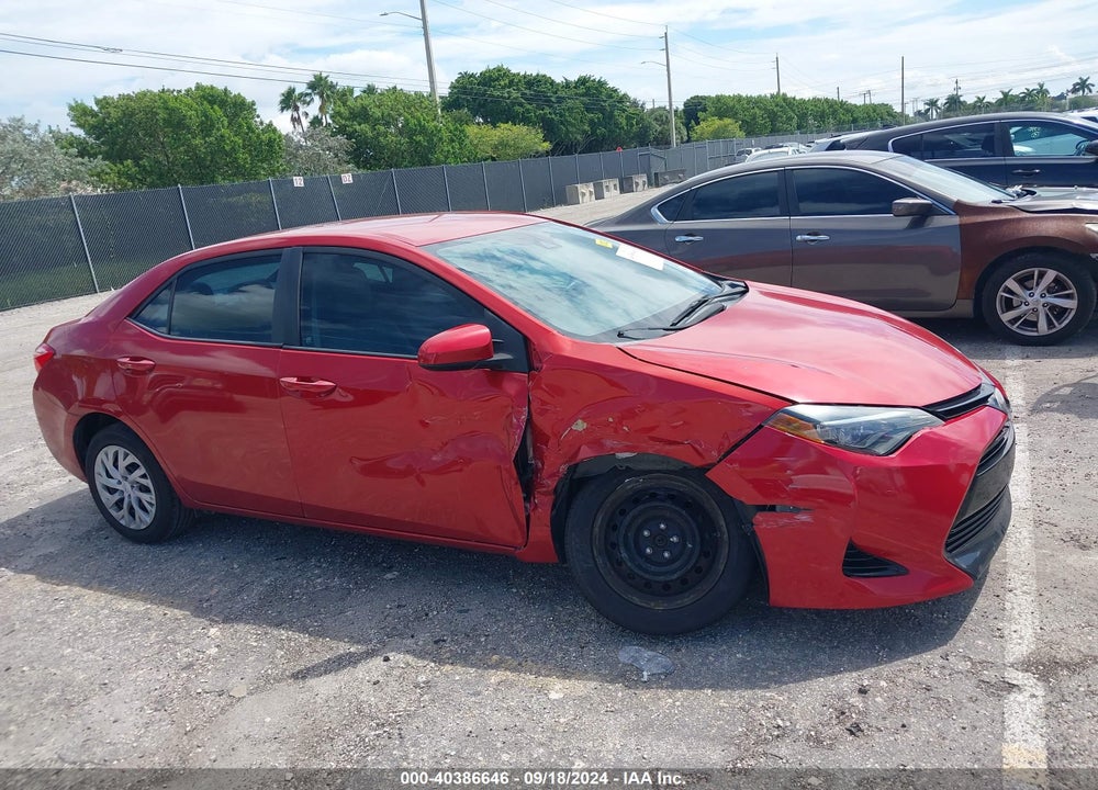 2017 TOYOTA COROLLA LE VIN: 5YFBURHE7HP734184