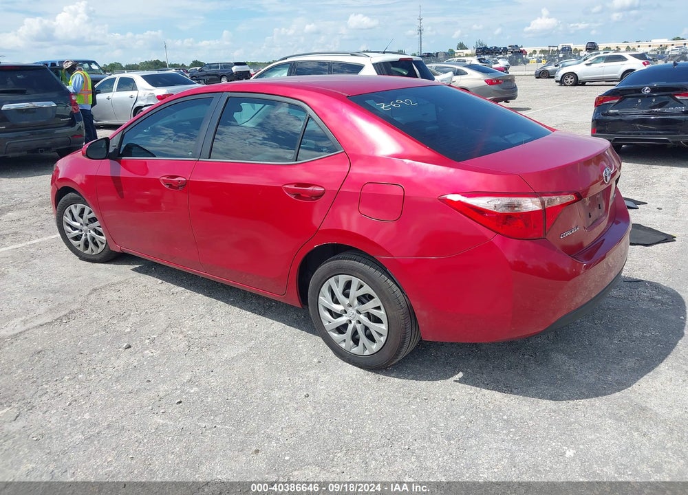 2017 TOYOTA COROLLA LE VIN: 5YFBURHE7HP734184