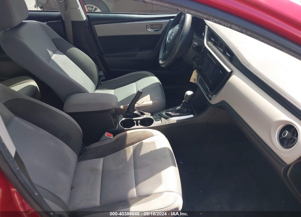 2017 TOYOTA COROLLA LE VIN: 5YFBURHE7HP734184
