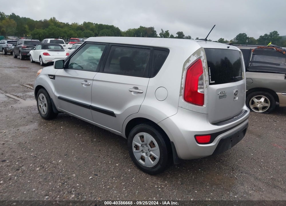 2013 KIA SOUL VIN: KNDJT2A58D7495689