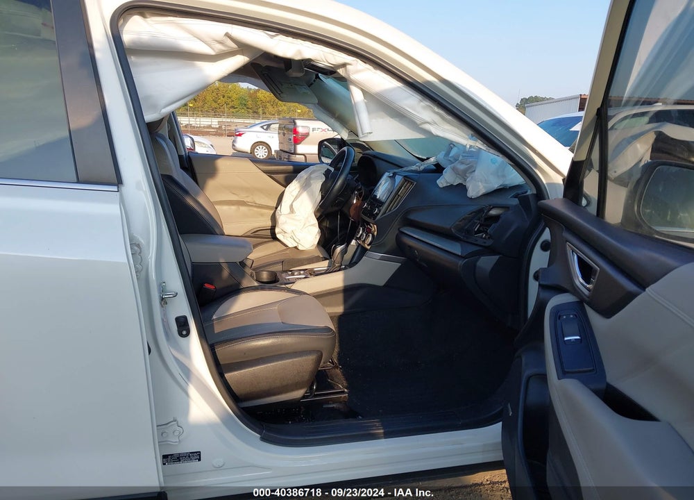 2019 SUBARU FORESTER LIMITED VIN: JF2SKAUC7KH459836