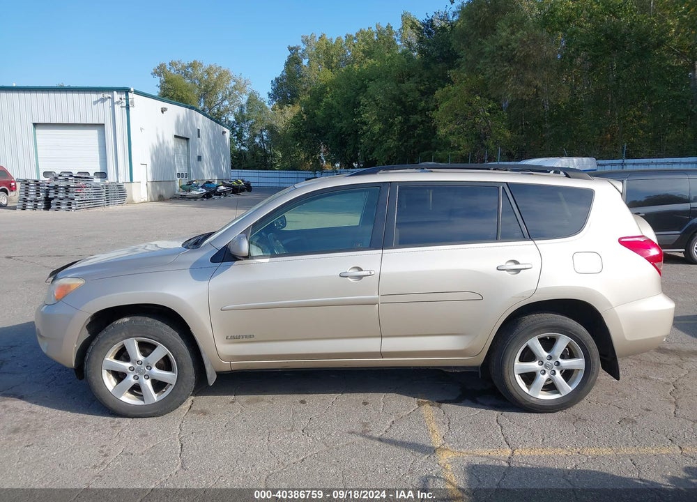 2007 TOYOTA RAV4 LIMITED VIN: JTMBD31V875117511