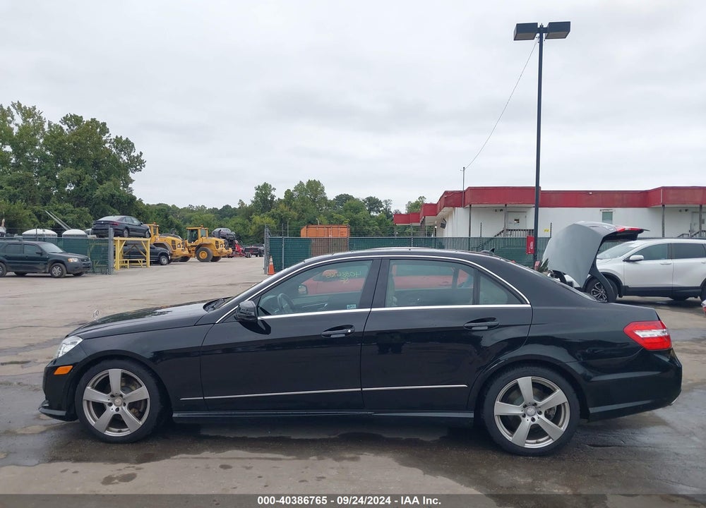 2010 MERCEDES-BENZ E 350 4MATIC VIN: WDDHF8HB8AA113508