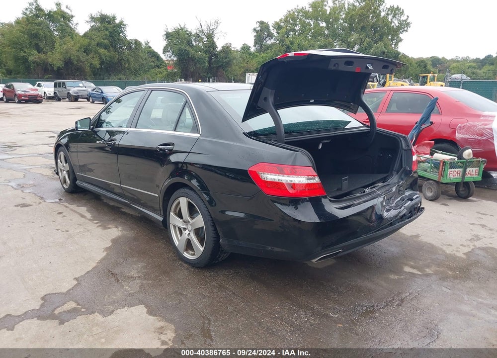 2010 MERCEDES-BENZ E 350 4MATIC VIN: WDDHF8HB8AA113508