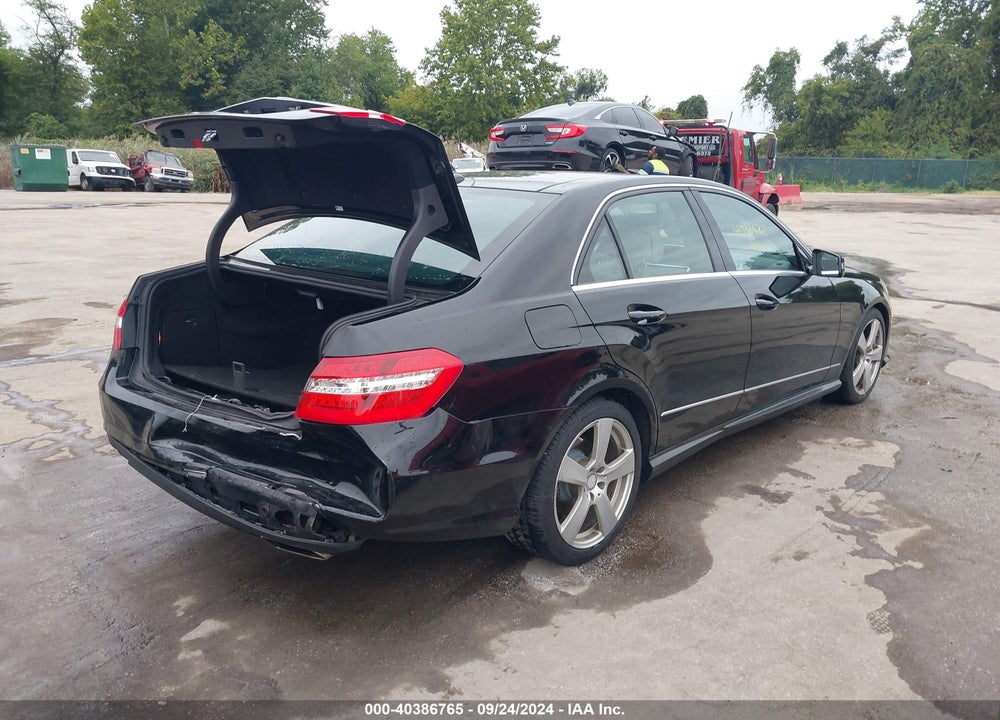 2010 MERCEDES-BENZ E 350 4MATIC VIN: WDDHF8HB8AA113508