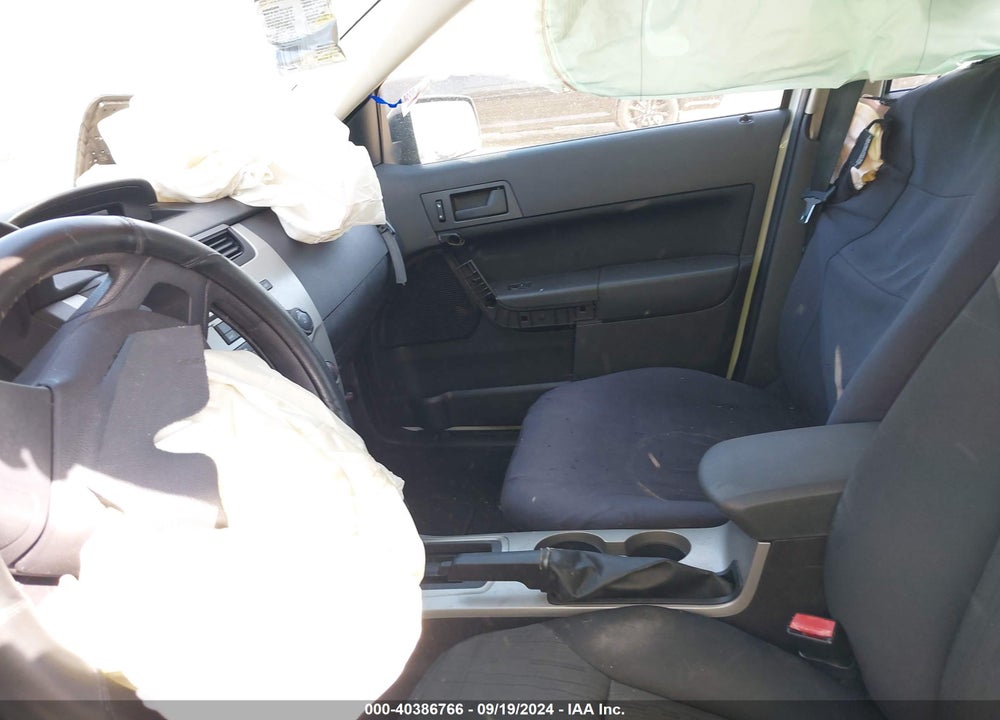 2008 FORD FOCUS SE/SES VIN: 1FAHP35N98W103355