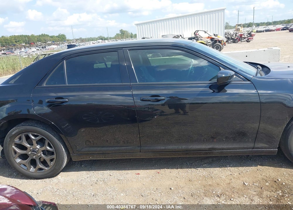 2018 CHRYSLER 300 300S AWD VIN: 2C3CCAGG0JH141357