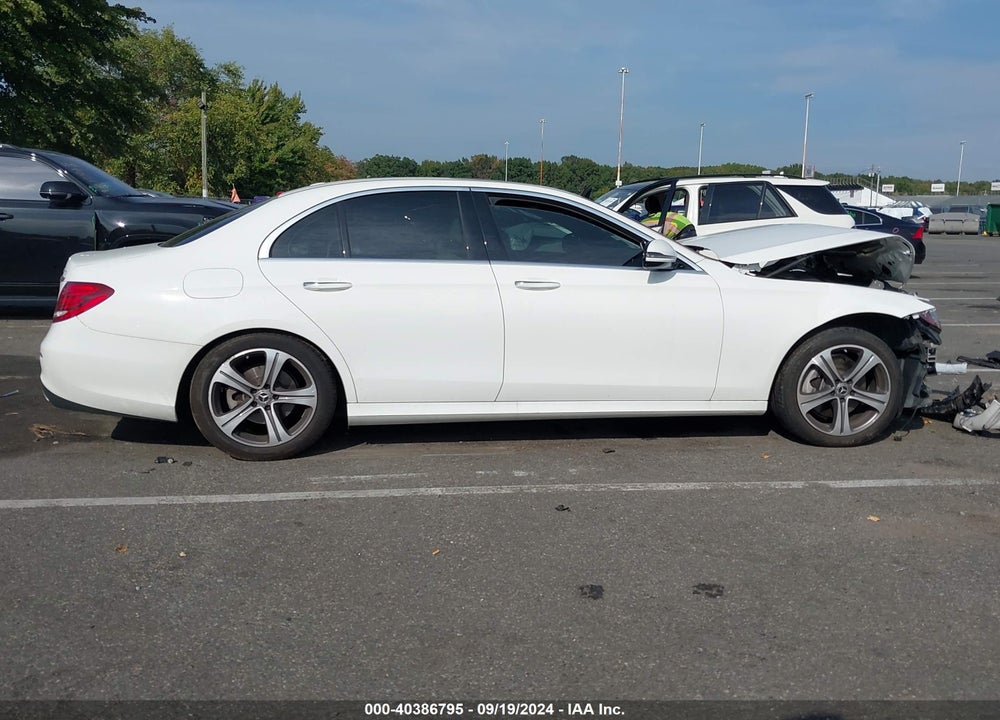 2019 MERCEDES-BENZ E 300 4MATIC VIN: WDDZF4KB9KA680513