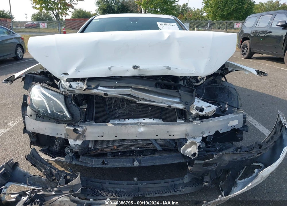 2019 MERCEDES-BENZ E 300 4MATIC VIN: WDDZF4KB9KA680513