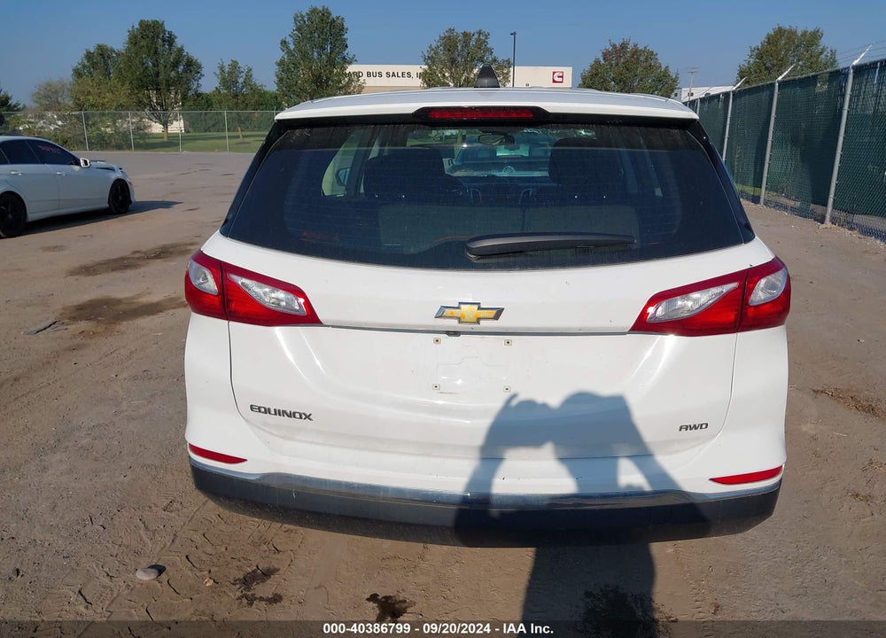 2018 CHEVROLET EQUINOX LS VIN: 2GNAXREV3J6153514
