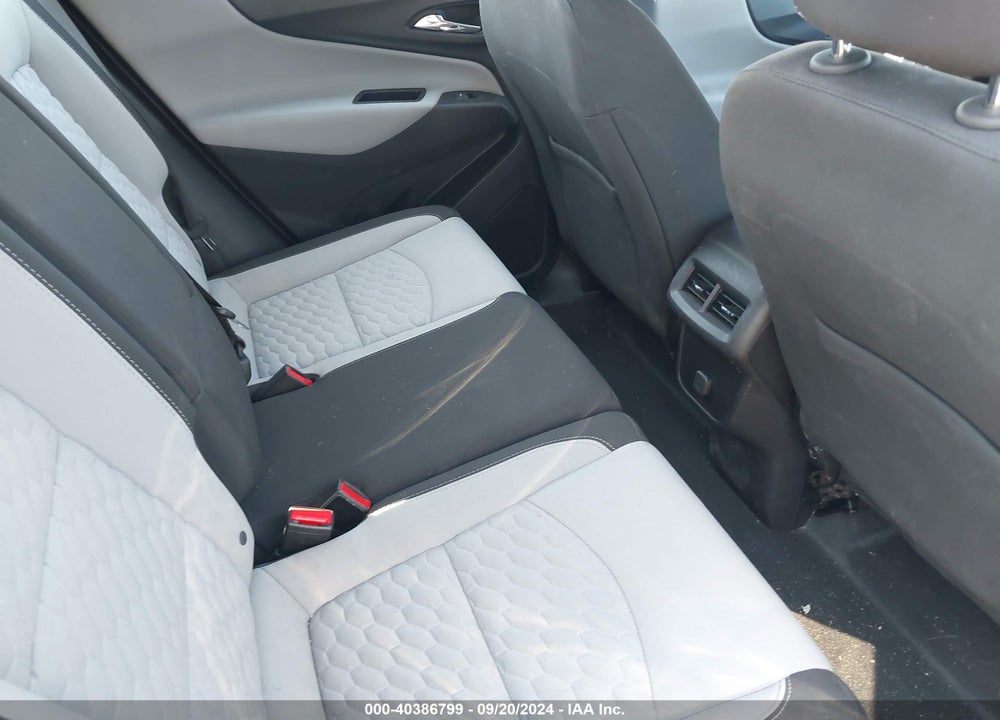 2018 CHEVROLET EQUINOX LS VIN: 2GNAXREV3J6153514