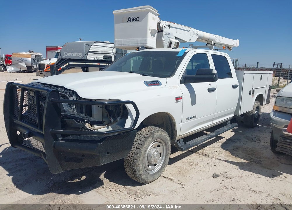 2022 RAM 2500 TRADESMAN 4X4 8' BOX VIN: 3C6UR5HJ5NG251513