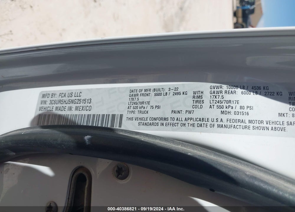 2022 RAM 2500 TRADESMAN 4X4 8' BOX VIN: 3C6UR5HJ5NG251513