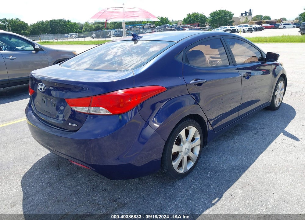 2011 HYUNDAI ELANTRA LIMITED VIN: 5NPDH4AE6BH002465
