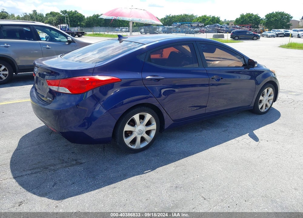 2011 HYUNDAI ELANTRA LIMITED VIN: 5NPDH4AE6BH002465