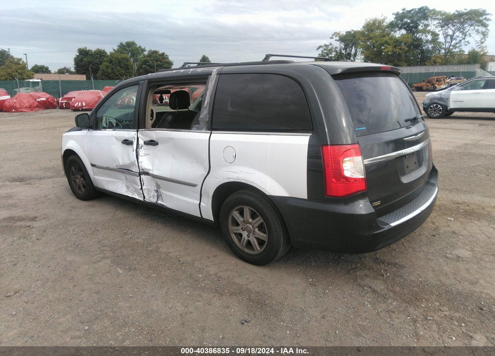2011 CHRYSLER TOWN & COUNTRY TOURING VIN: 2A4RR5DG0BR775208