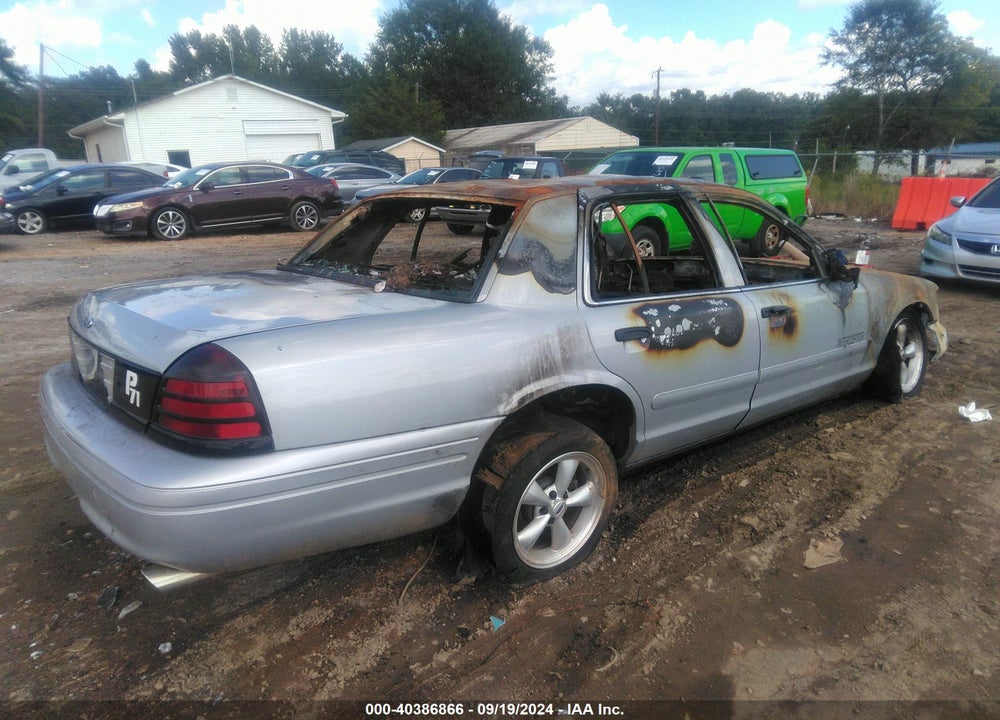 2007 FORD CROWN VICTORIA POLICE/POLICE INTERCEPTOR VIN: 2FAFP71W77X114614