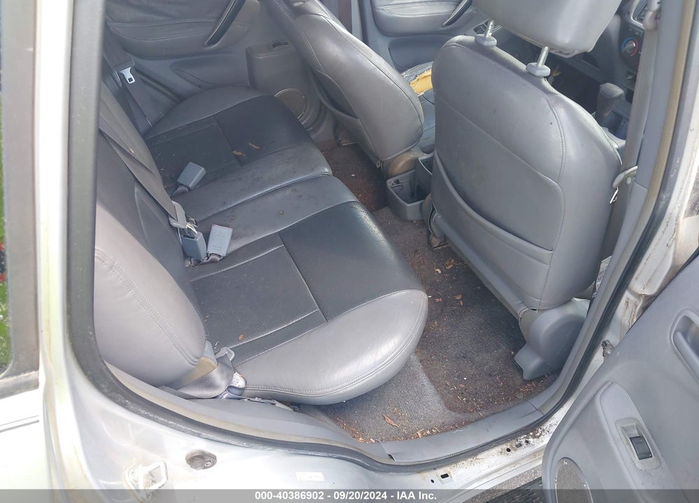 2001 TOYOTA RAV4 VIN: JTEHH20VX10055524