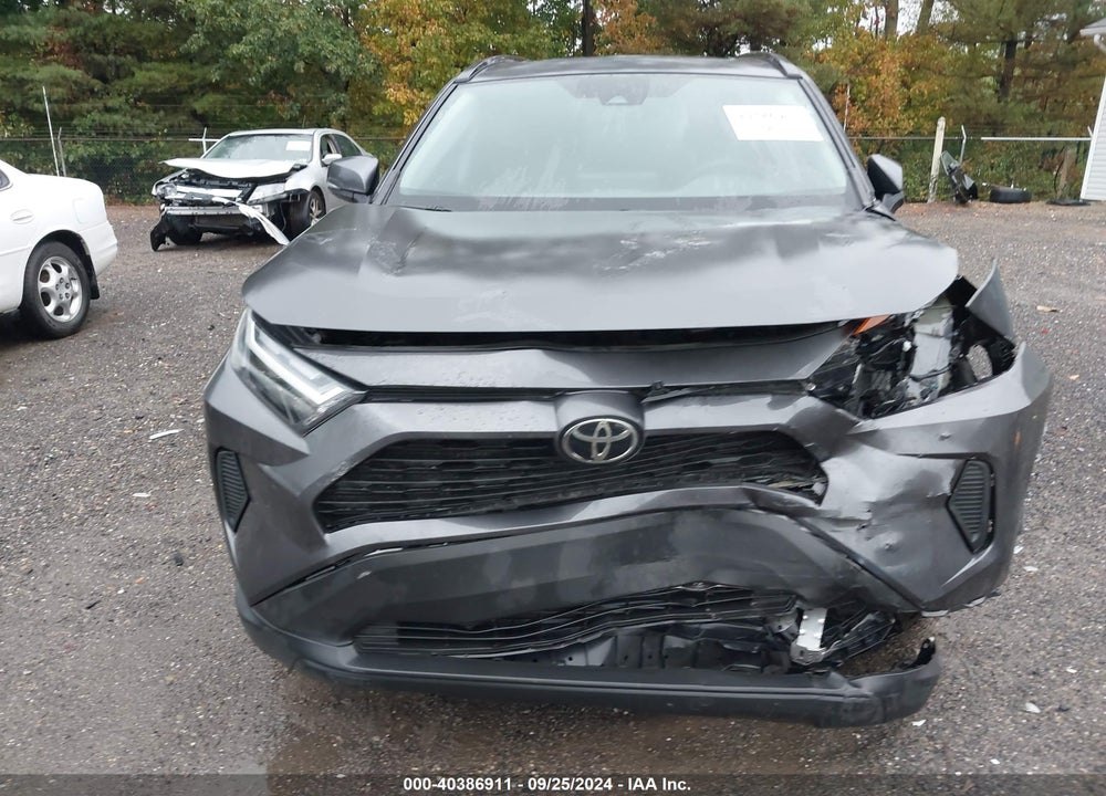 2022 TOYOTA RAV4 XLE VIN: 2T3P1RFV0NC290716