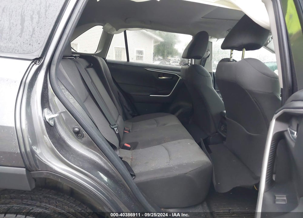 2022 TOYOTA RAV4 XLE VIN: 2T3P1RFV0NC290716