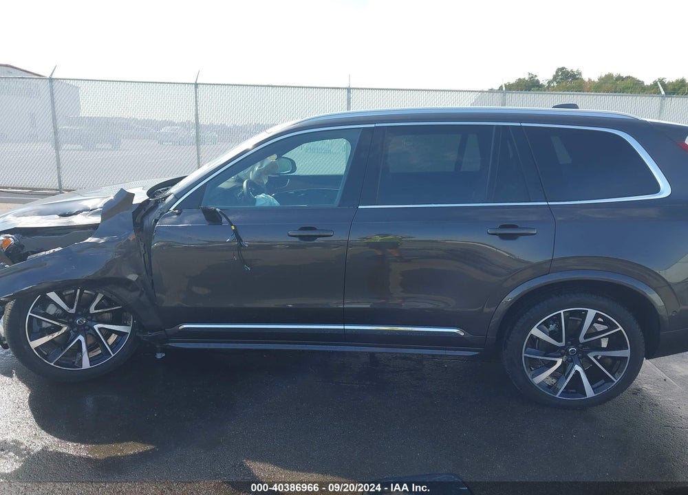 2023 VOLVO XC90 B6 PLUS 7-SEATER VIN: YV4062PN0P1931613